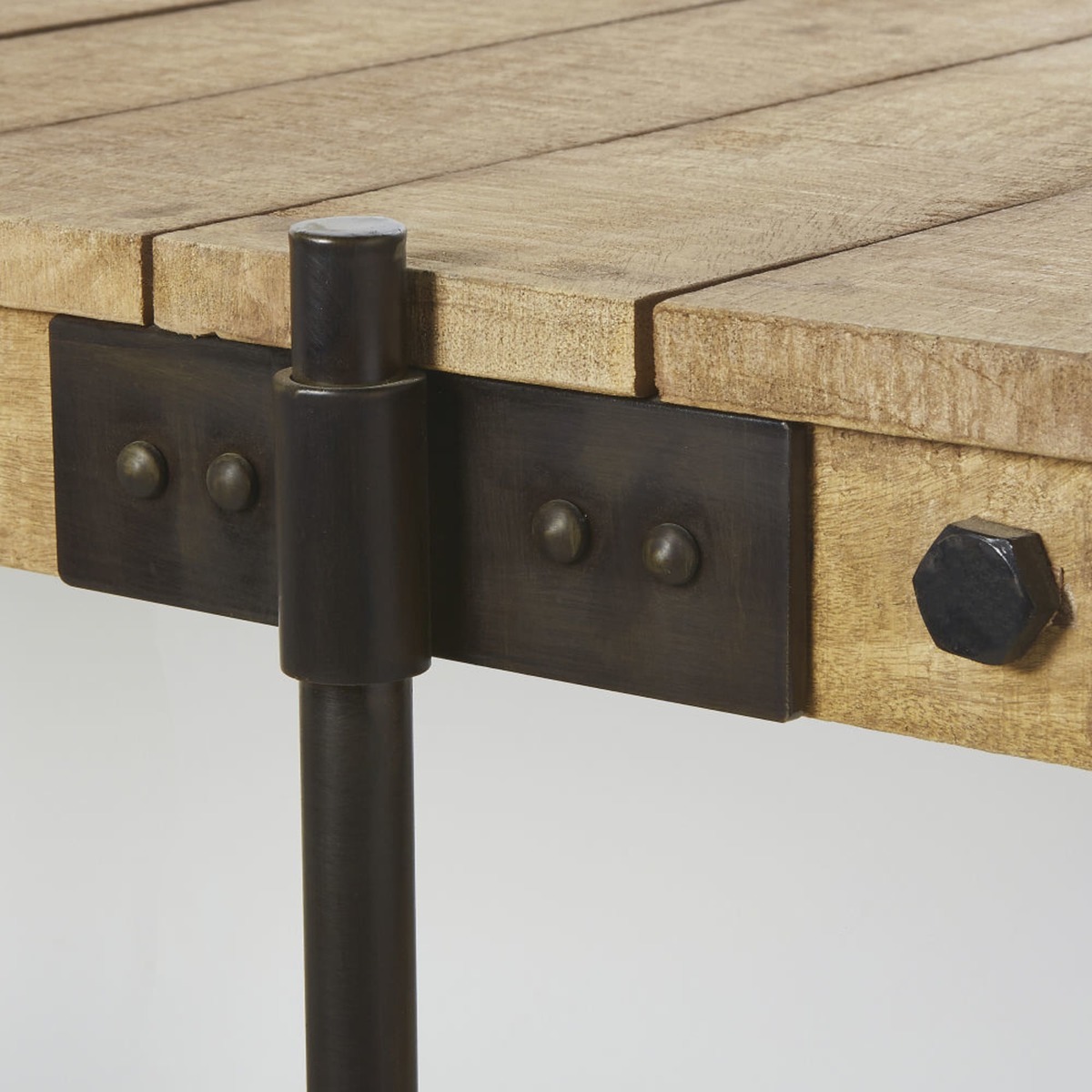 Wheeled Console Table in Mango Wood and Black Metal Carrello – image 3
