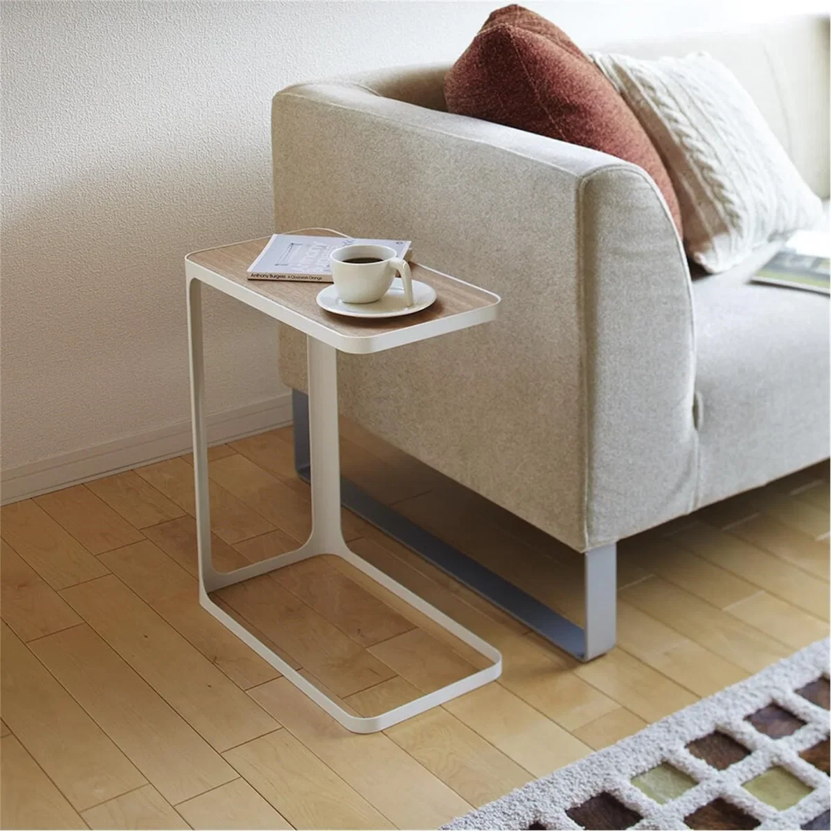 Frame Side Table – image 2