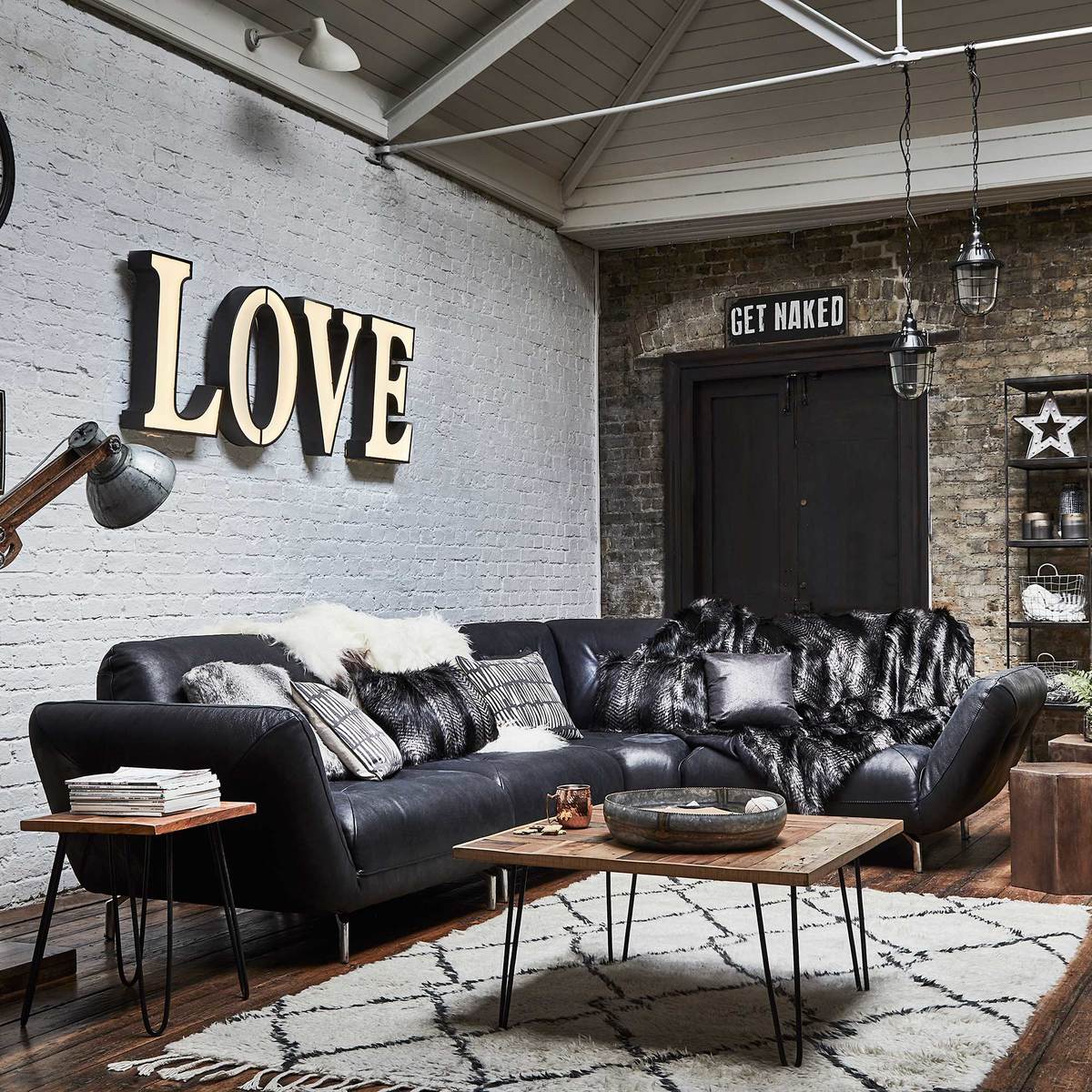 Winnie Reclaimed Side Table – image 3