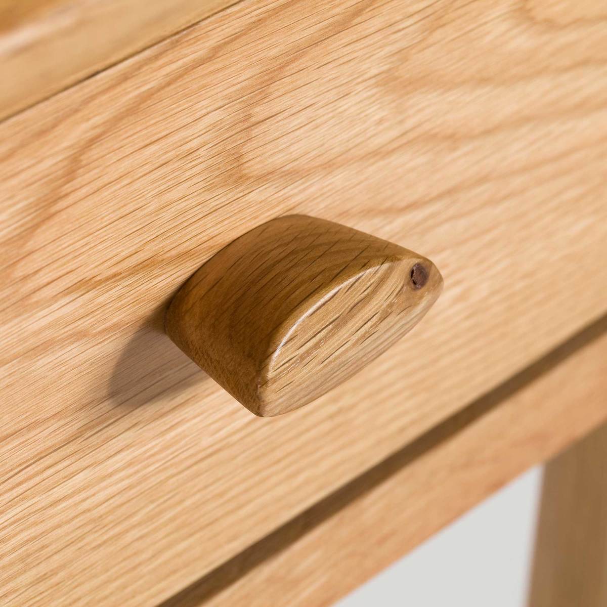 Ercol Teramo Compact Side Table – image 6