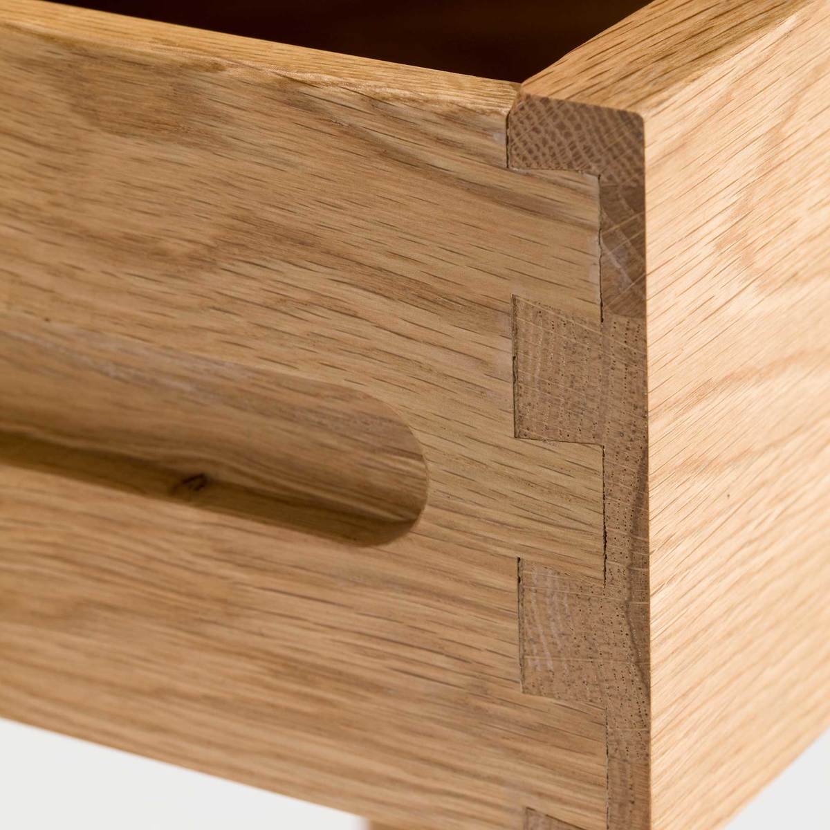 Ercol Teramo Compact Side Table – image 8