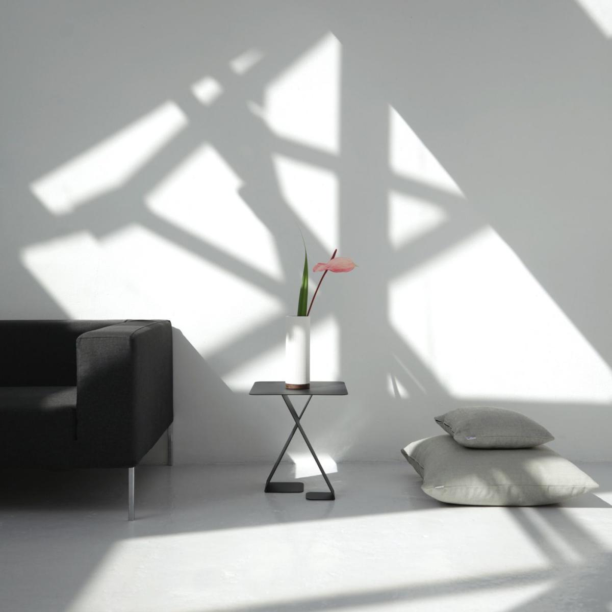 Anthracite Dance Side Table – image 2