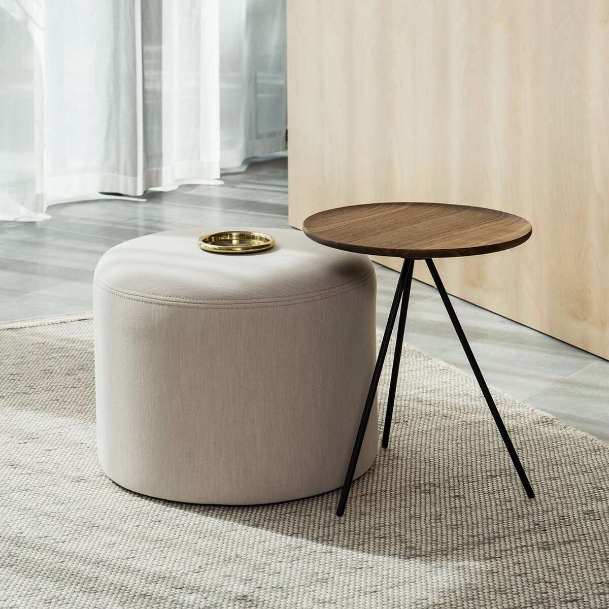 Walnut Key Side Table – image 2