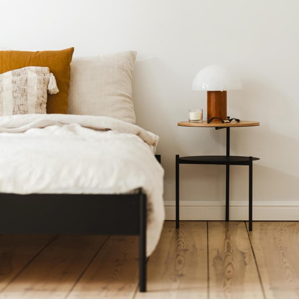 Oak Tu Bedside Table – image 3