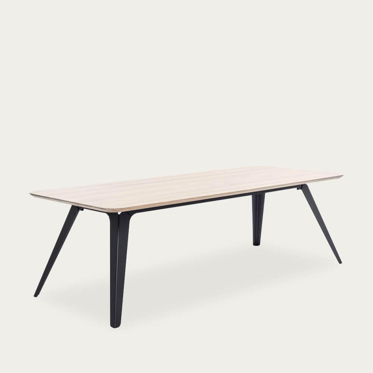 Black/Natural Fold Table – image 2