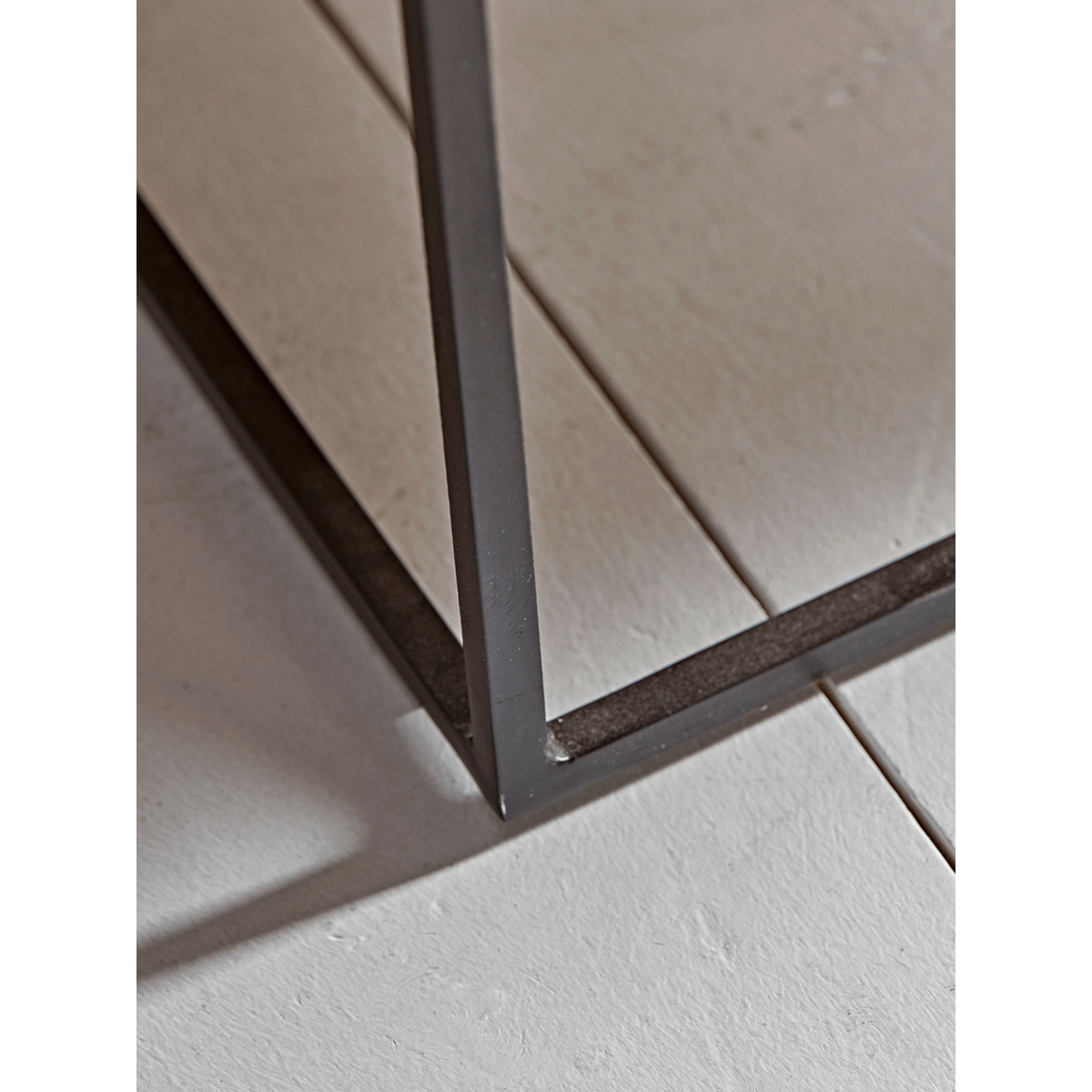 Frame Side Table – image 6