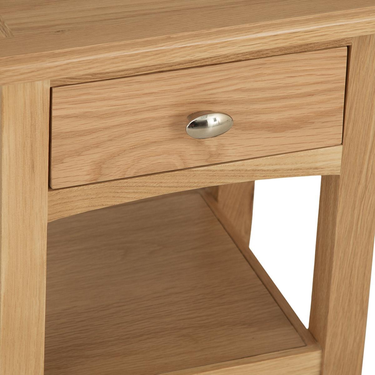 Gloucester Oak Lamp Table – image 4