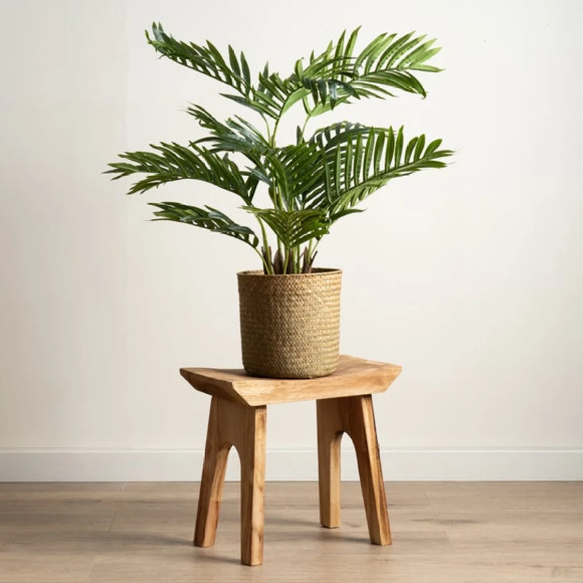 Curved Side Table – image 2