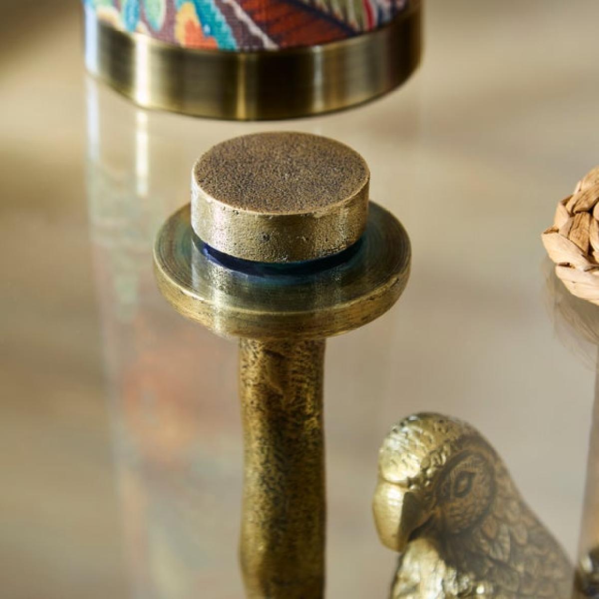 Parrot Side Table – image 3
