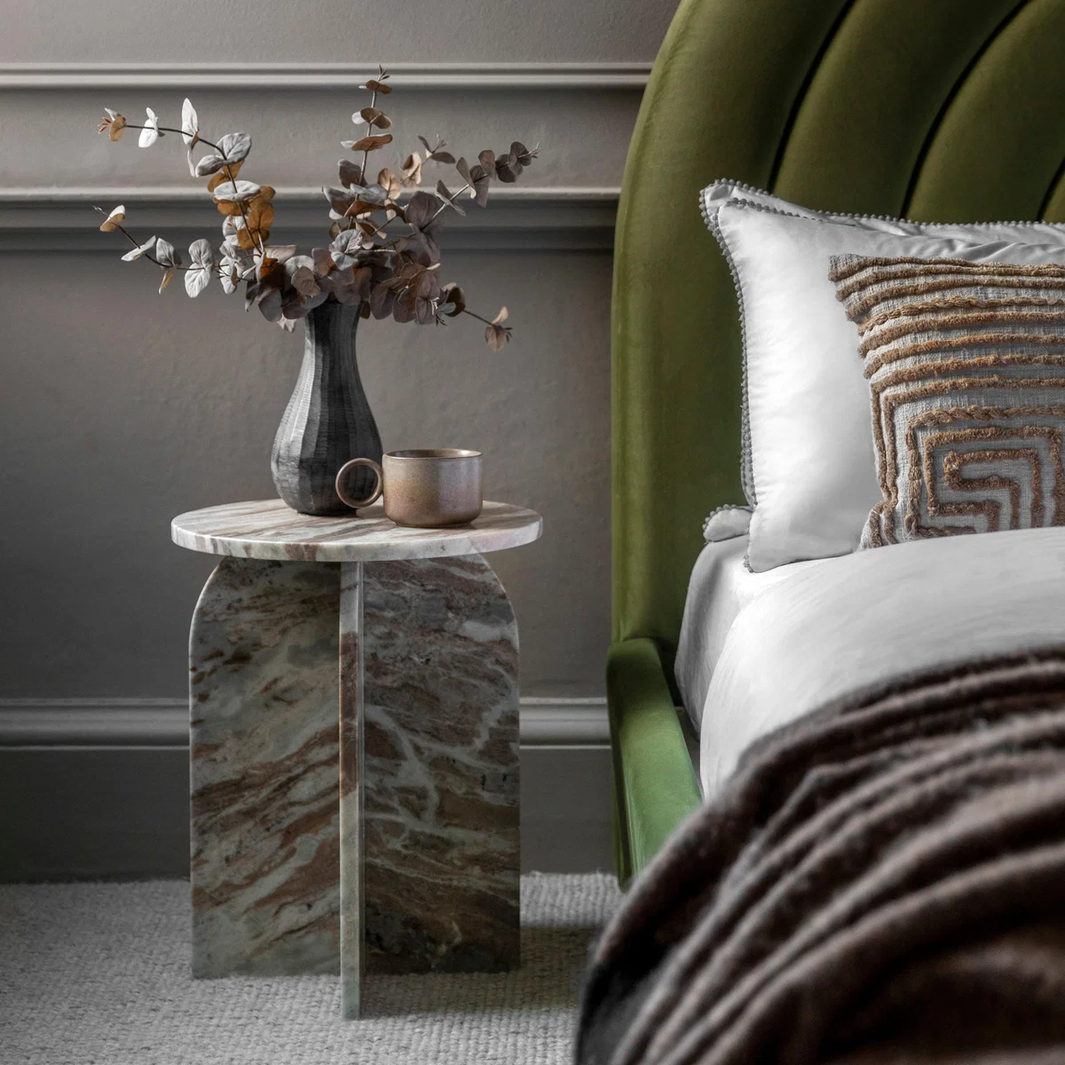 Amora Side Table Amora Leopard – image 1
