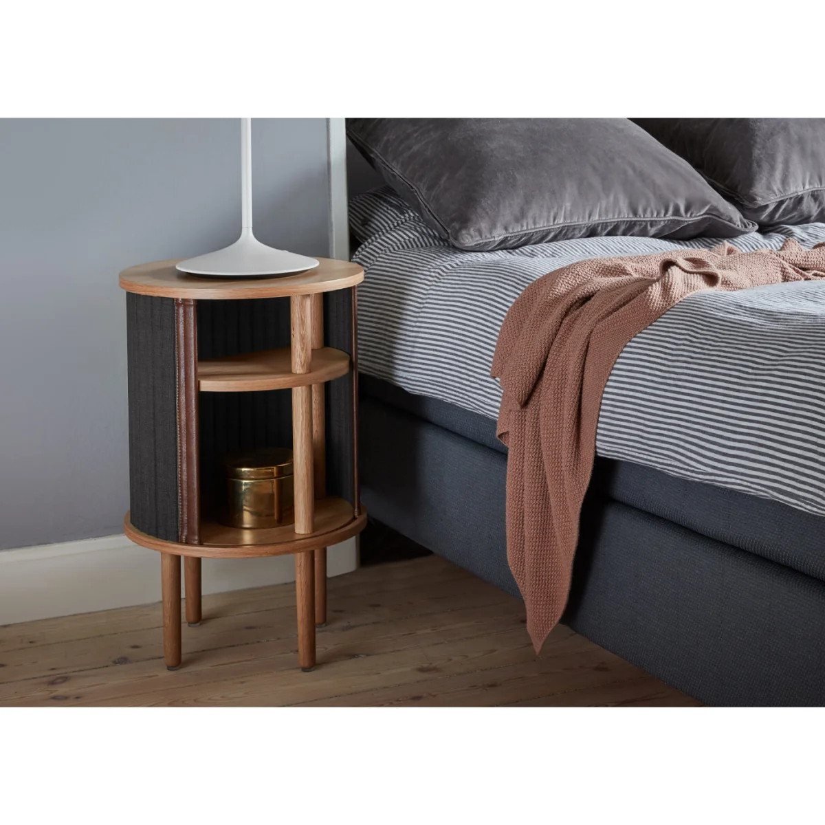 Heal's Audacious Side Table Dark Oak/Horizons White Sand – image 3