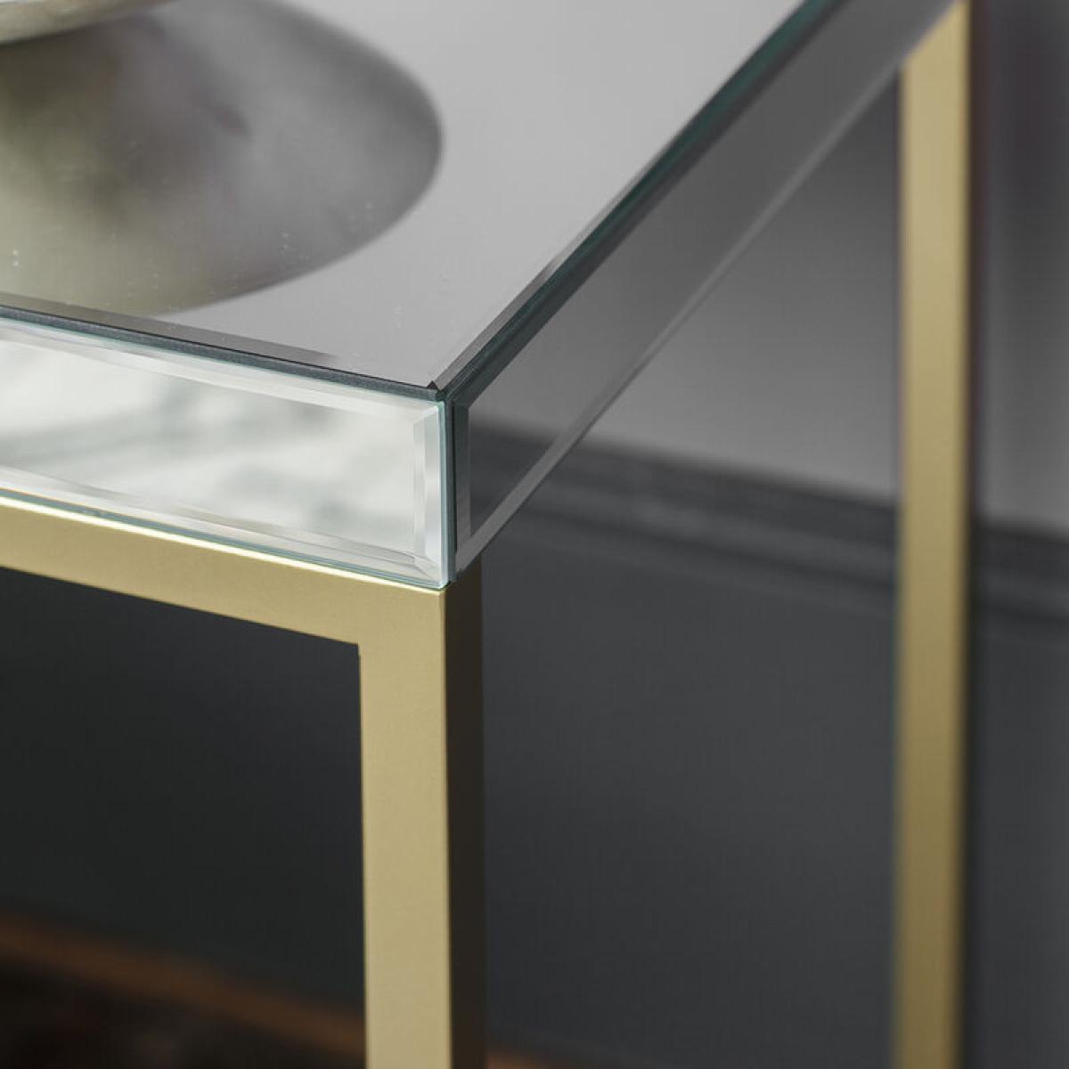 Pippard Metal Side Table - Champagne – image 3