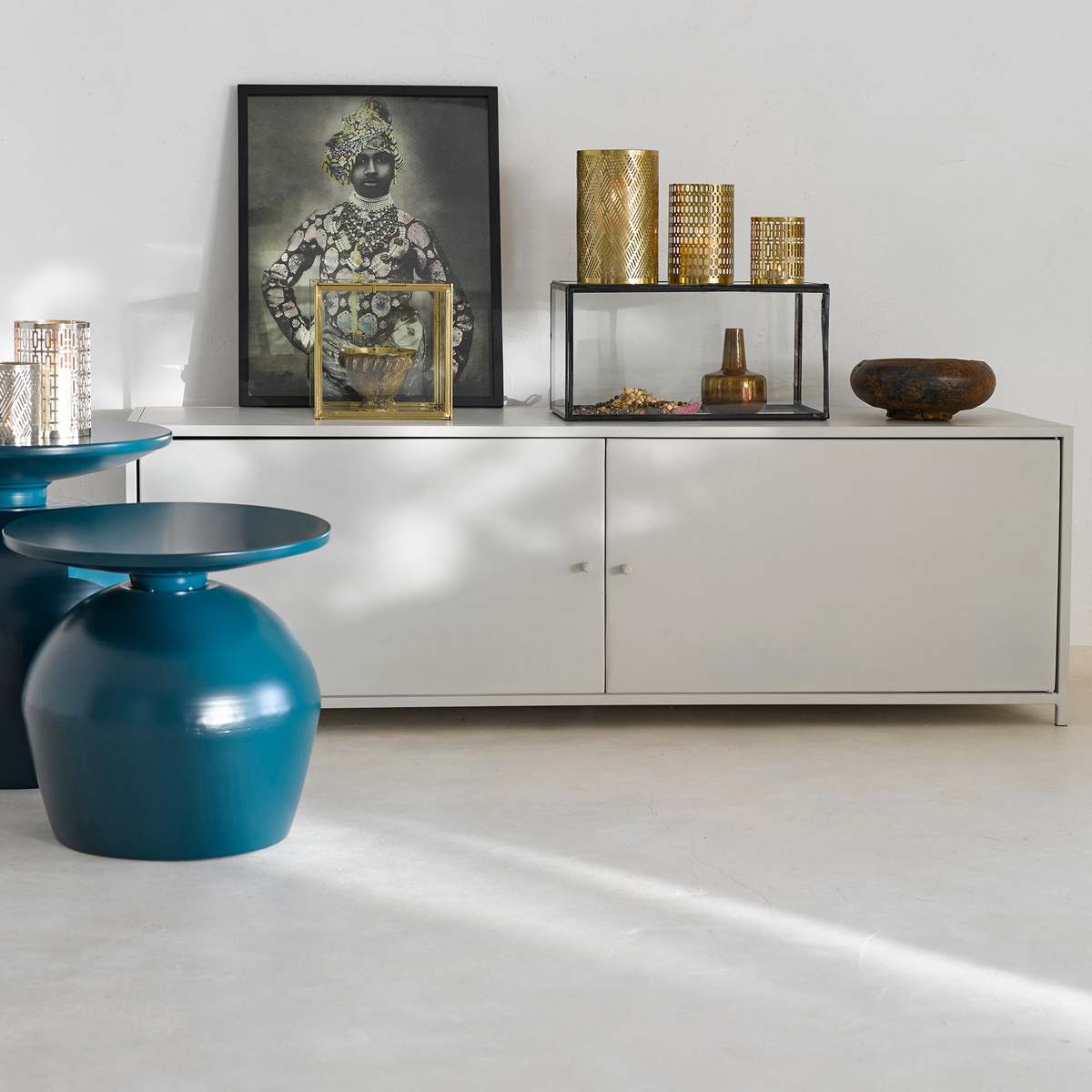 Lothar Metal Side Table – image 6