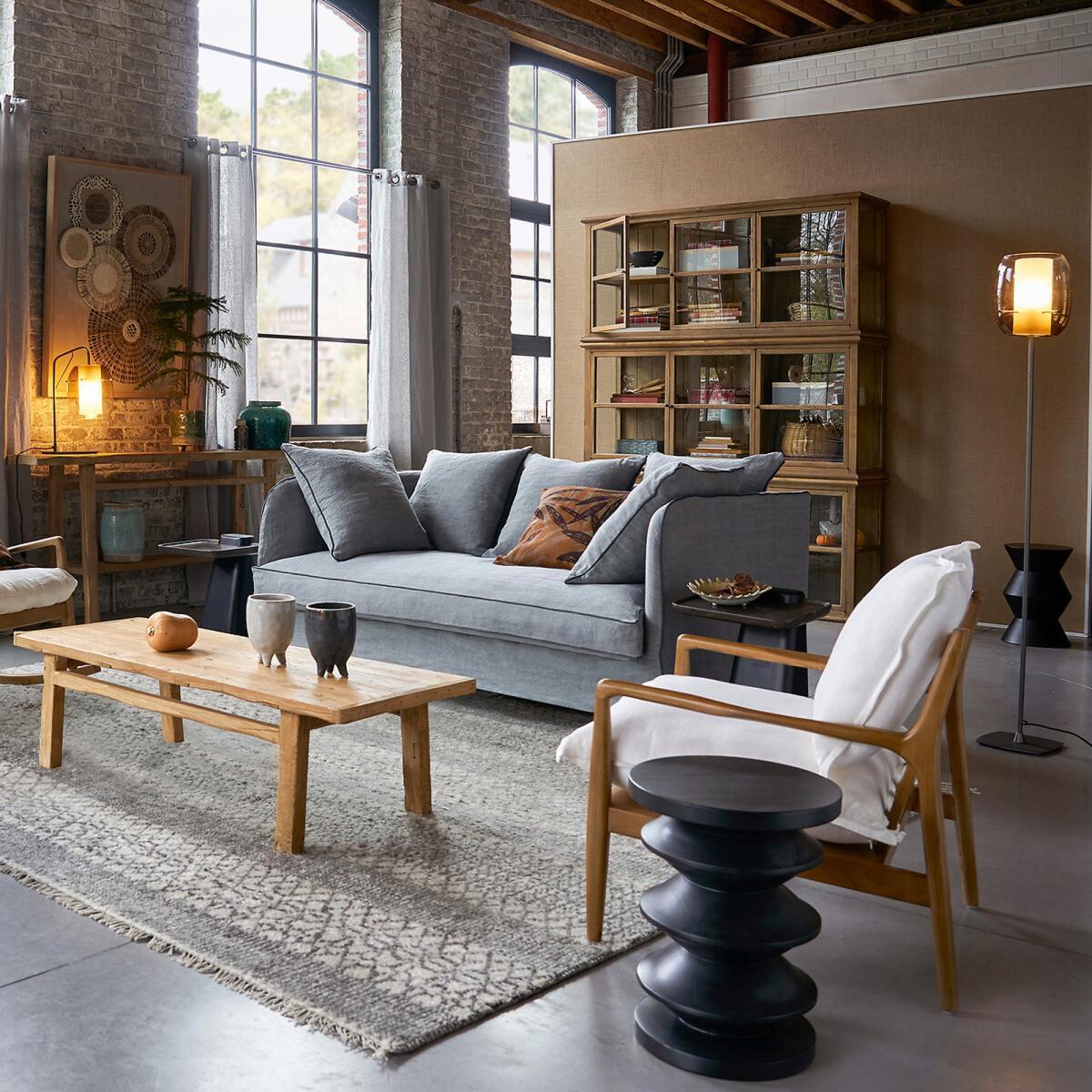 Thilde Side Table in Solid Mango Wood – image 6
