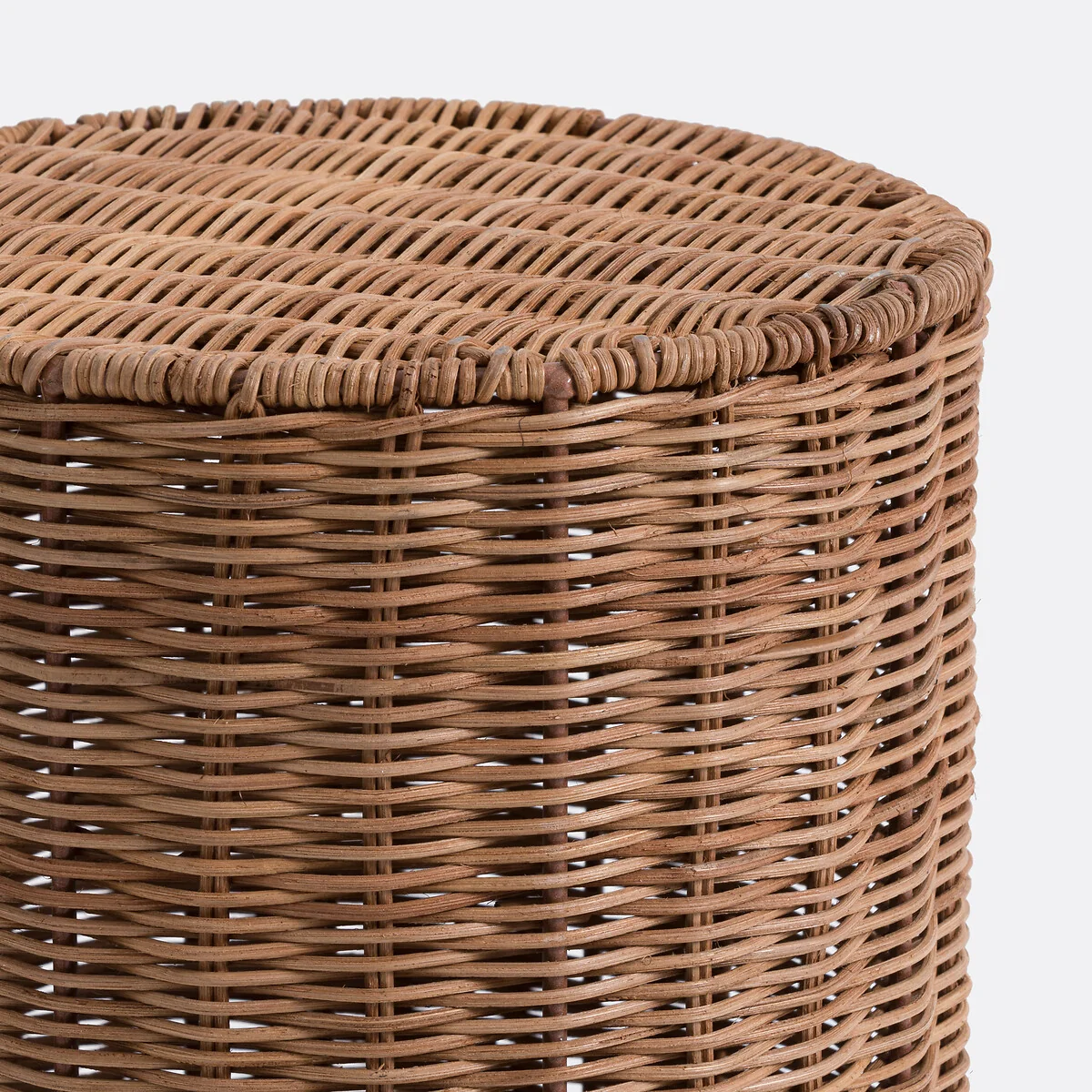 Set of 2 Farito Rattan Scalloped Edged Side Tables – image 4