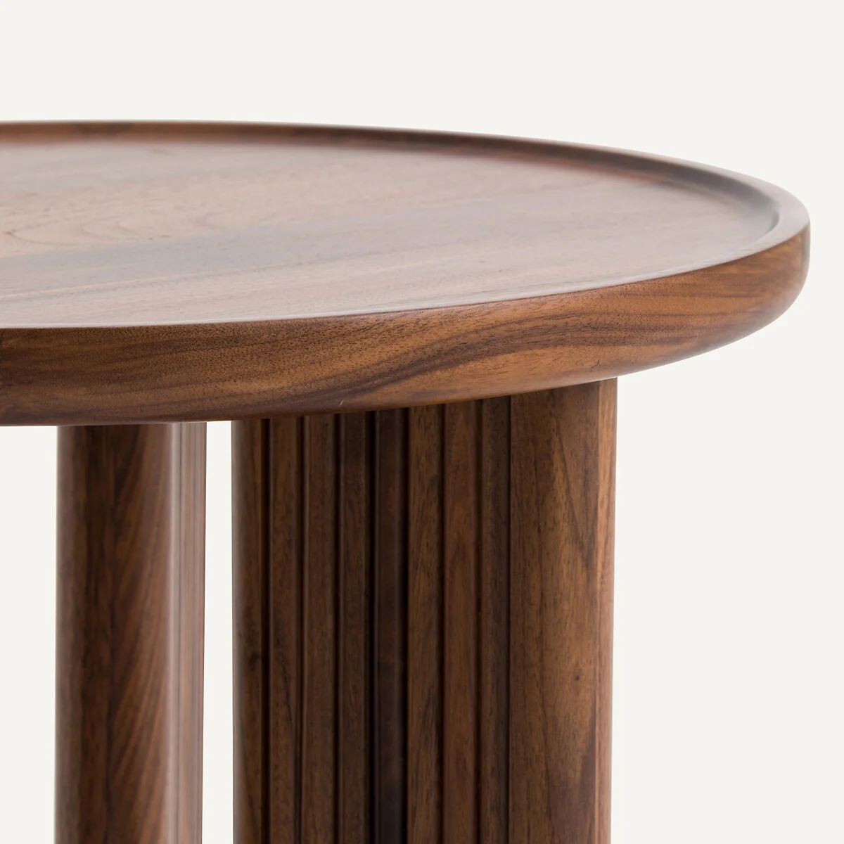 Diagil Round Walnut End Table – image 4
