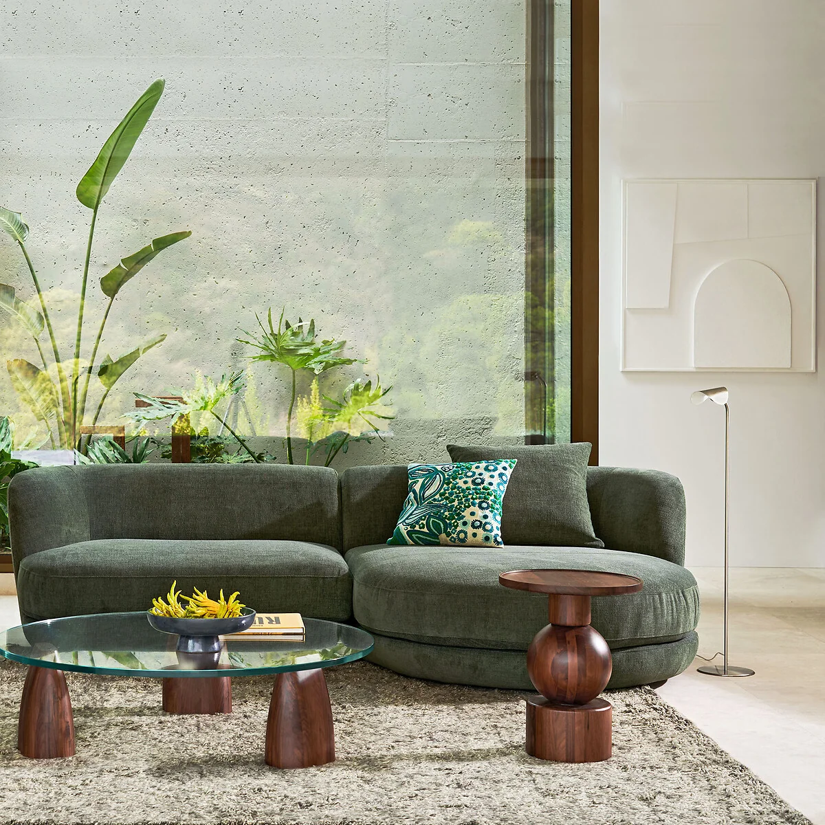 Stigido Solid Walnut Side Table – image 2