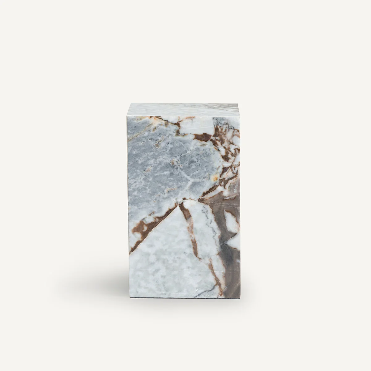 Alcana Marble Side Table – image 3