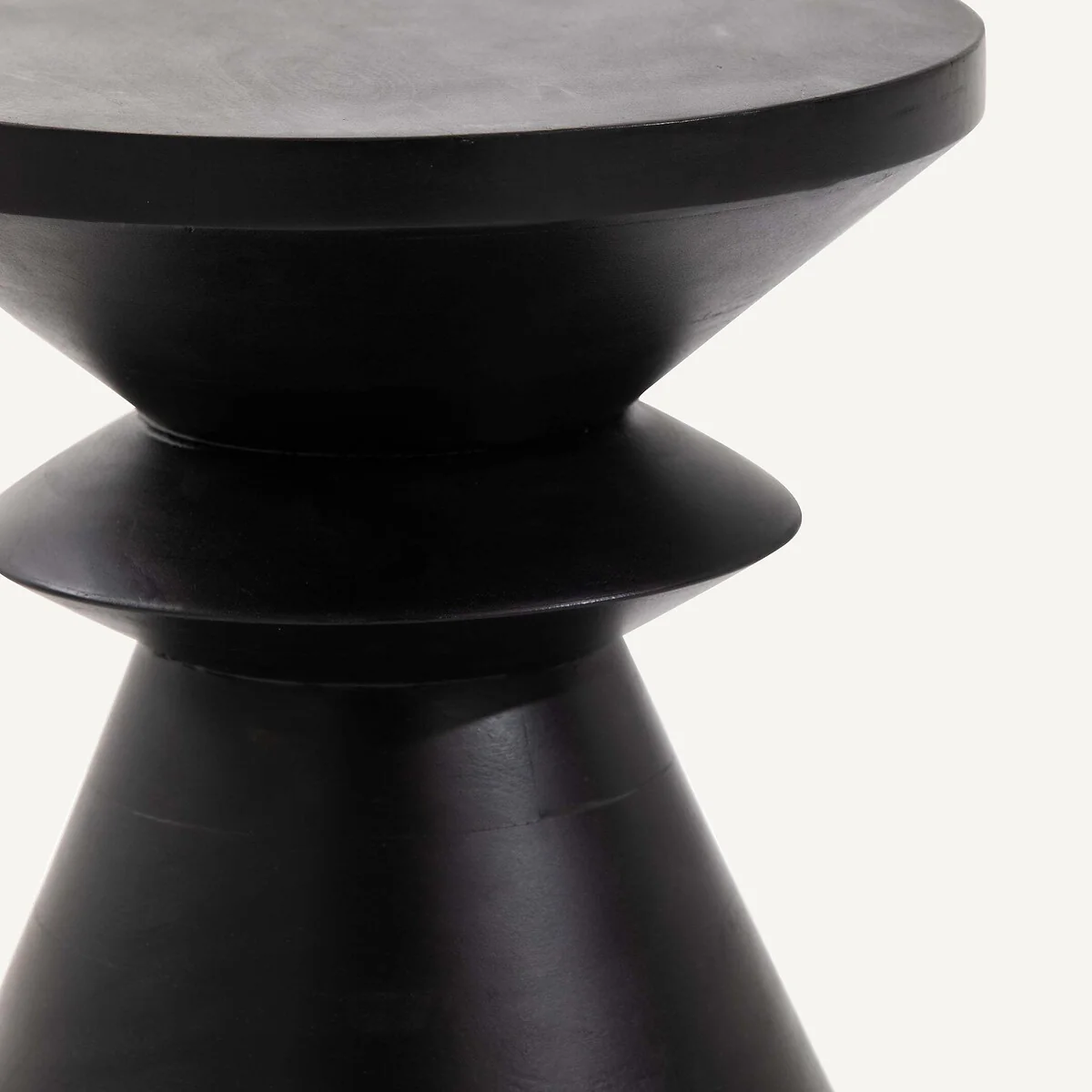 Alban Acacia Side Table – image 2