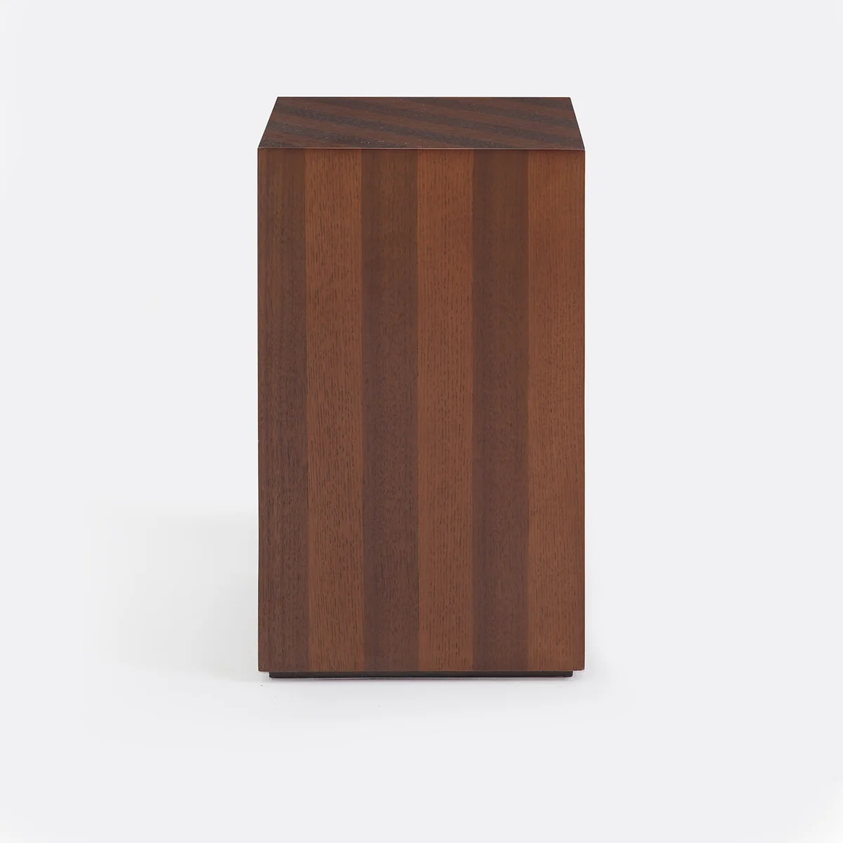 Strela Oak/Walnut Veneer Side Table – image 3