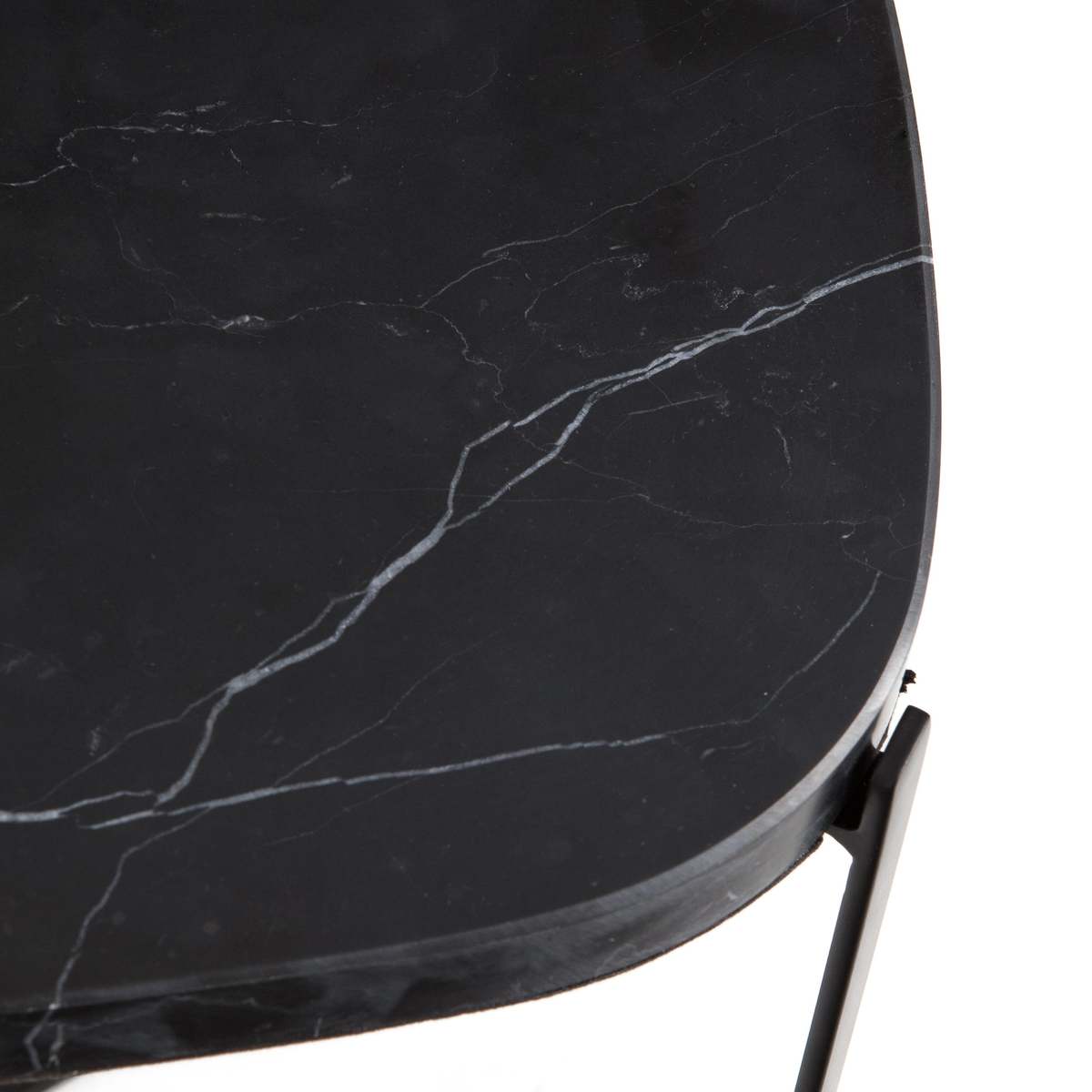 Arambol Side Table in Organic Marble & Metal – image 4