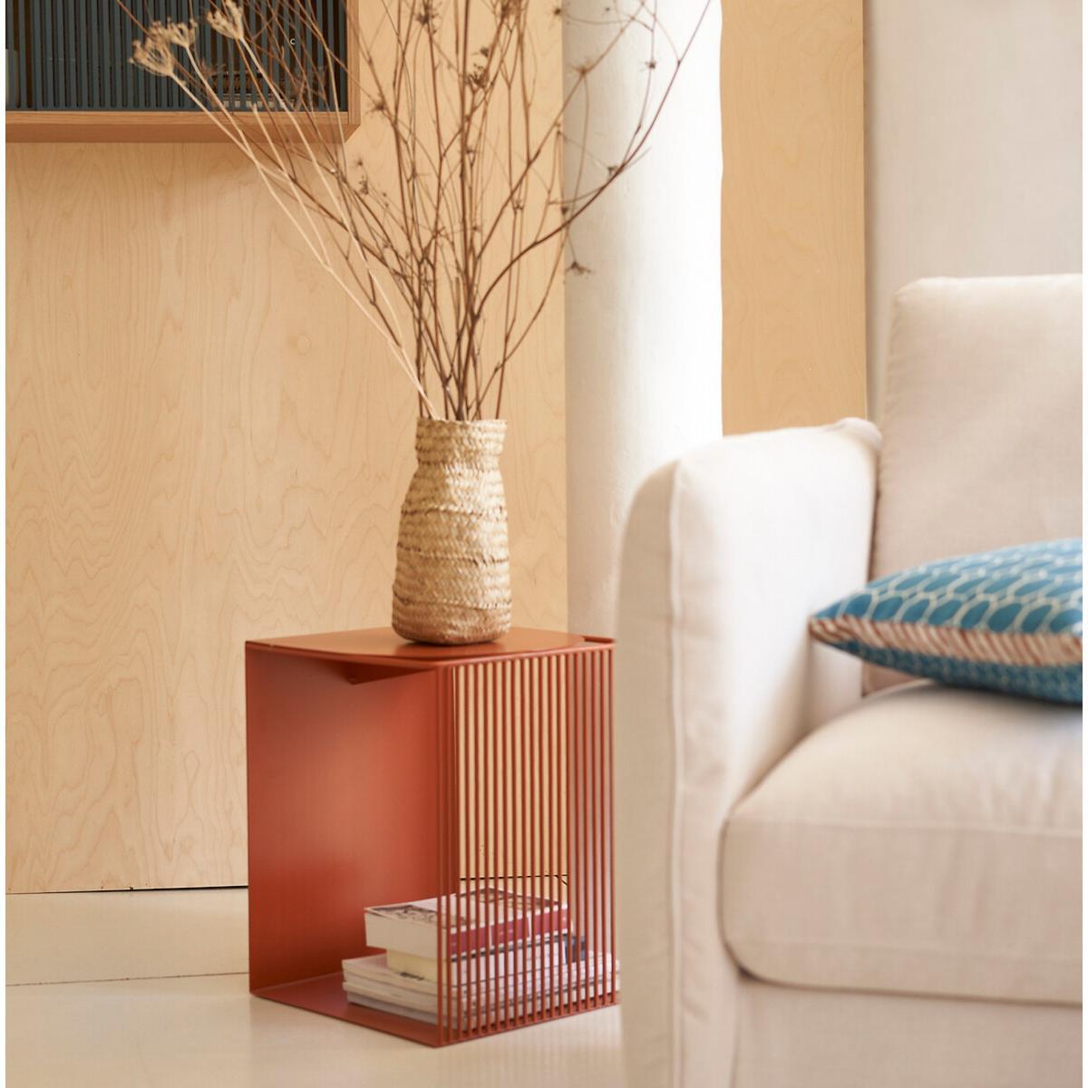 Salem Metal Side Table – image 7