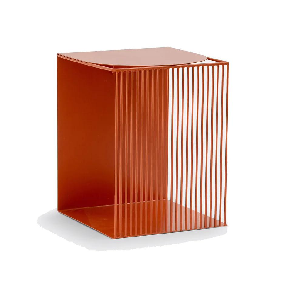 Salem Metal Side Table – image 1