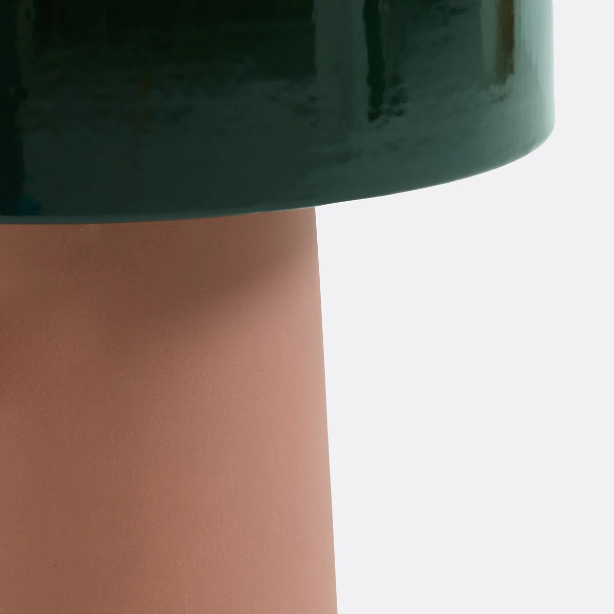 Jimna Ceramic Matte/High Shine Lacquered Side Table – image 4