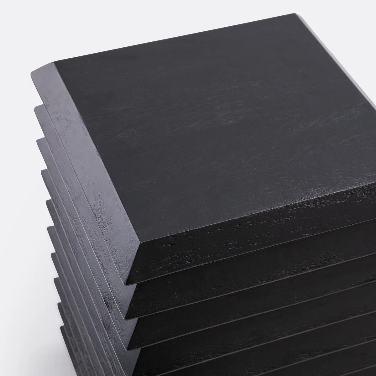 Remilo Mango Wood Side Table – image 3