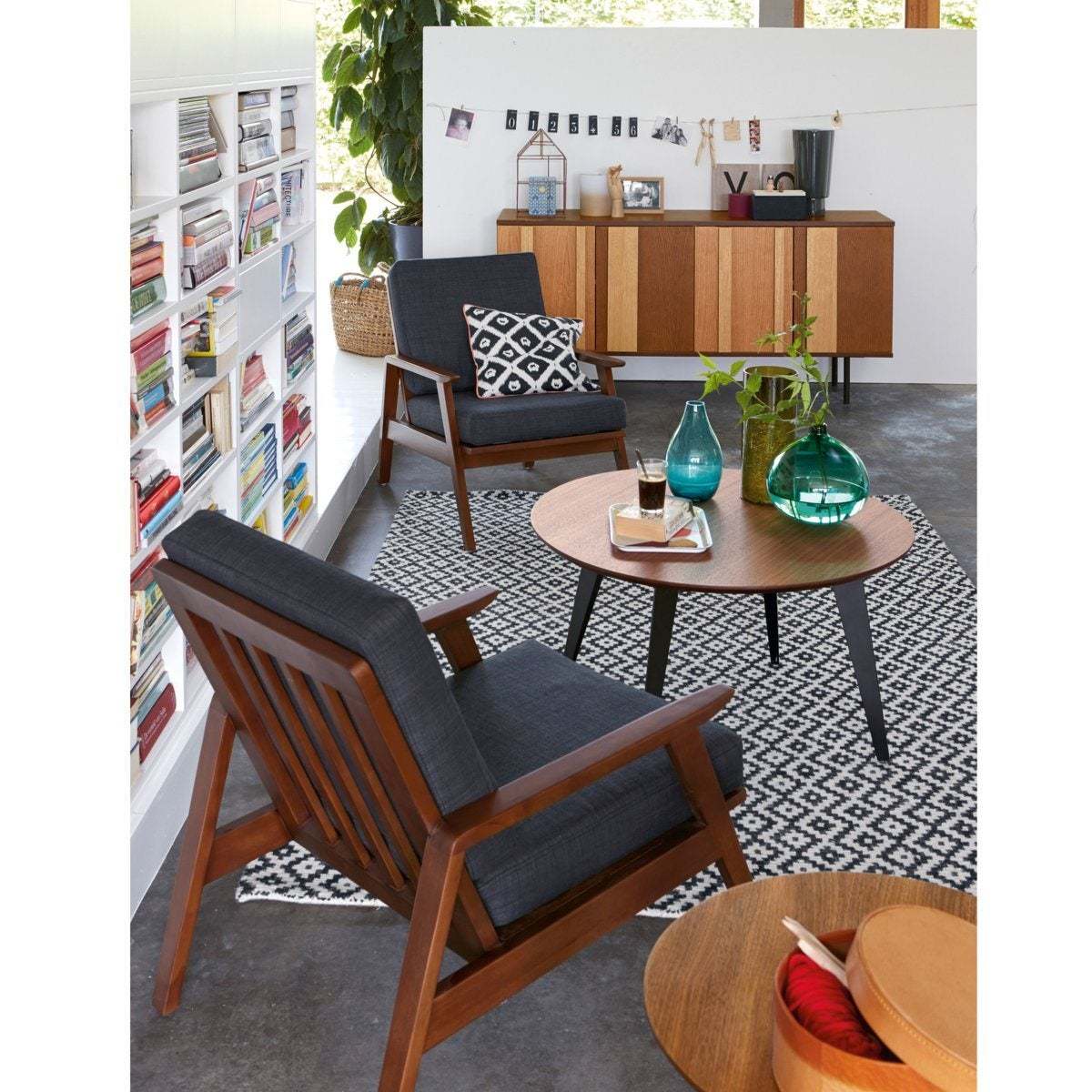 Watford Vintage Style Pedestal/Side Table – image 5