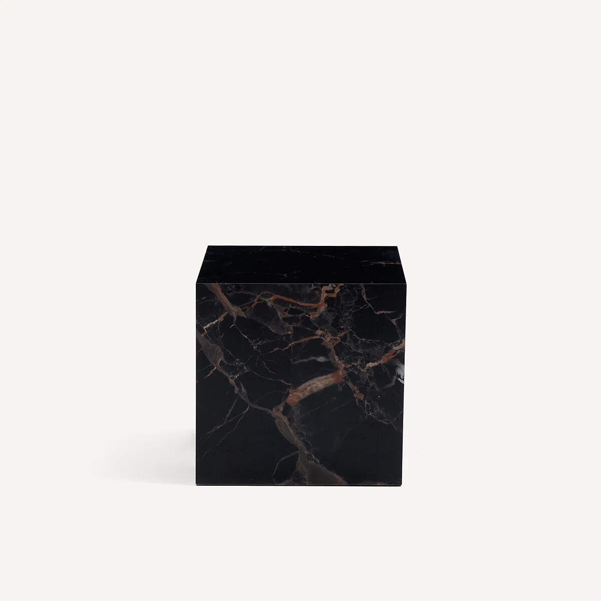 Alcana Ceramic Marble-Effect Side Table – image 3