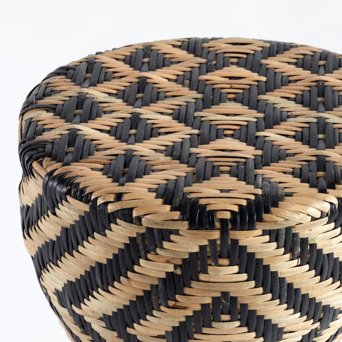Ondoro Two-Tone Side Table in Woven Rattan – image 3