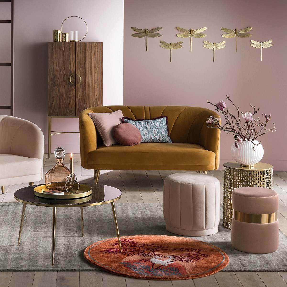 Gueishi Openwork Metal Side Table – image 4