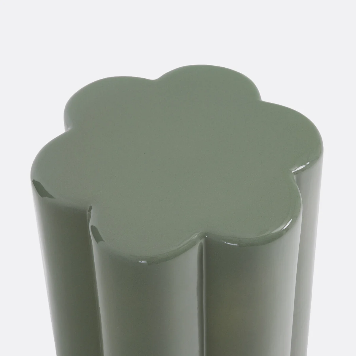 Ceramic Flowers Side Table and Sofa, Jelly – image 3