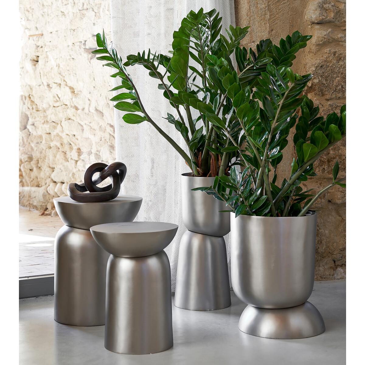 Fraulino Cast Aluminium Side Table – image 7