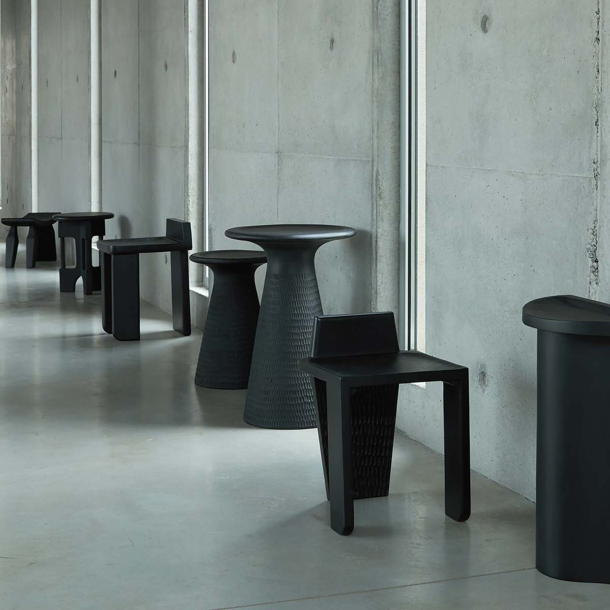 Oreus Side Table in Mango Wood – image 6