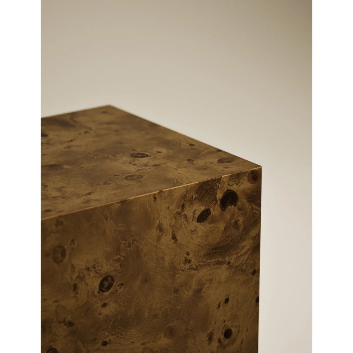 Gallery Direct Burl Side Table Natural Mix – image 4