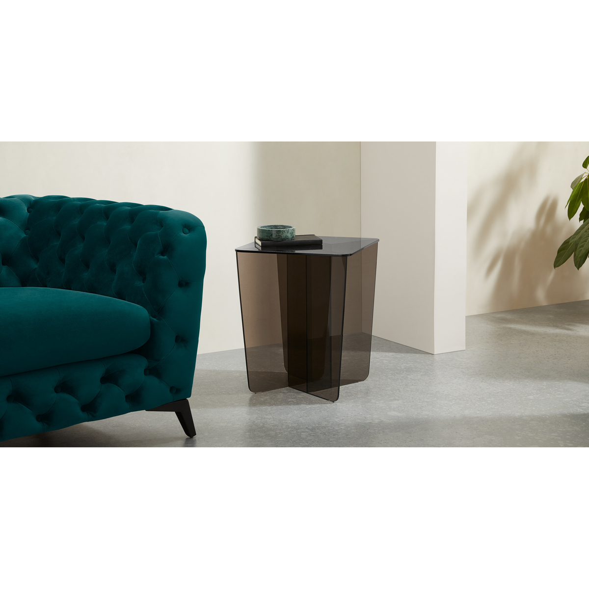 Oki, Glass Side table – image 2