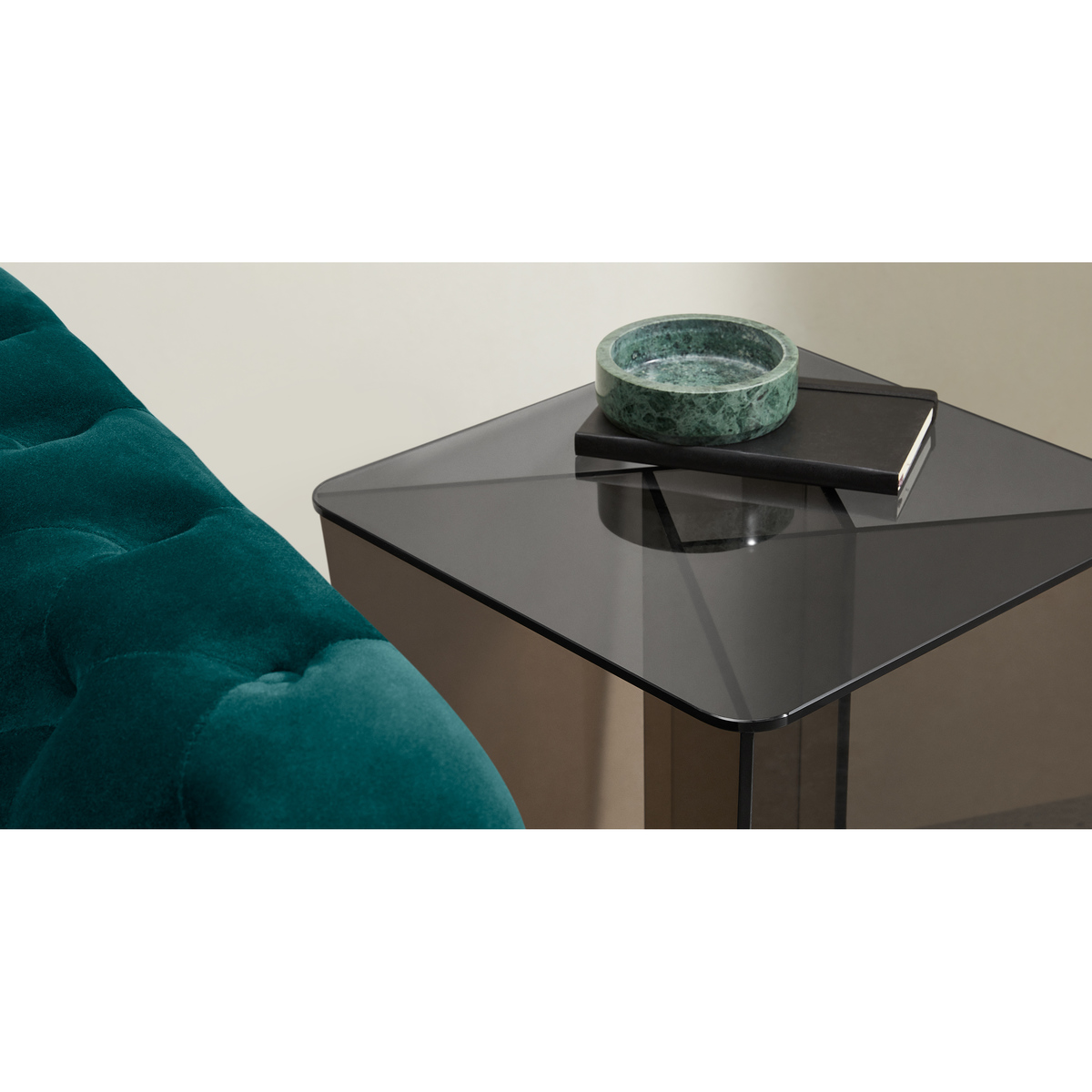 Oki, Glass Side table – image 3