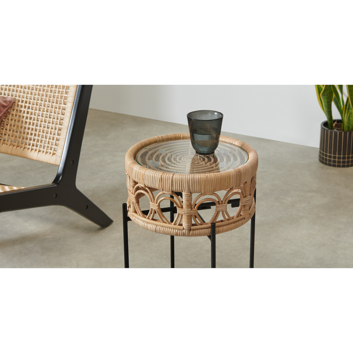 Moreno Side Table, Natural Cane & Glass – image 4