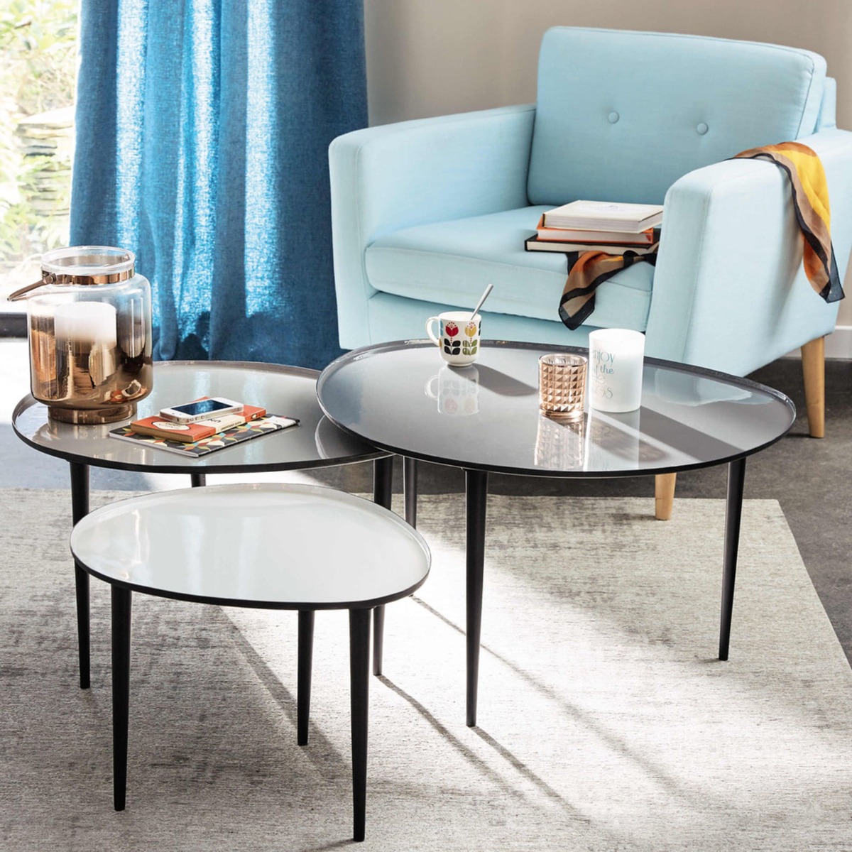 Nest of metal tables Galet – image 5