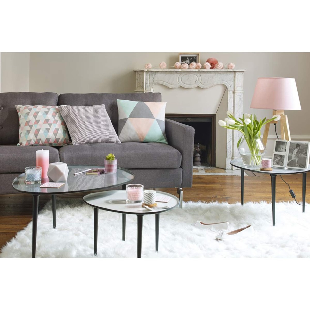 Nest of metal tables Galet – image 7