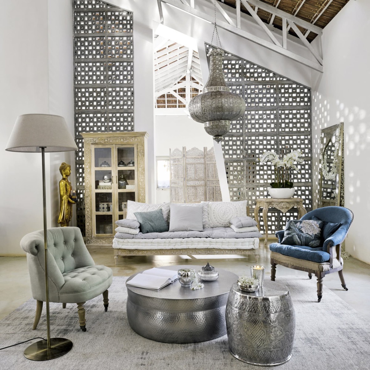 Hammered Aluminium Coffee Table Nomade – image 4