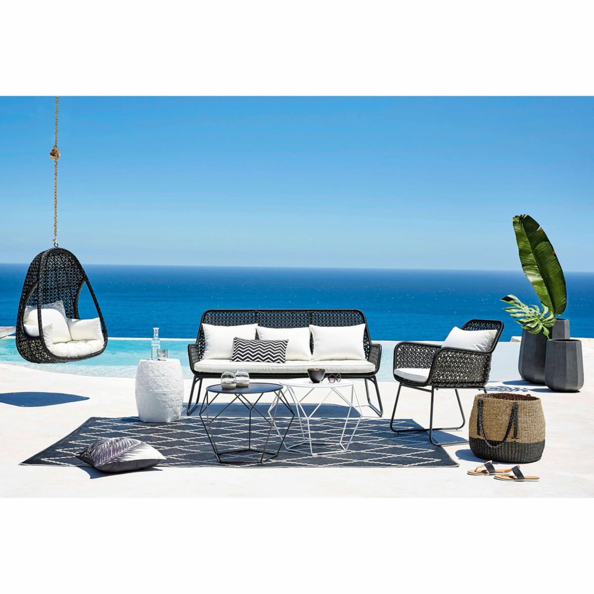 Metal round coffee table in white D 64cm Prism – image 7