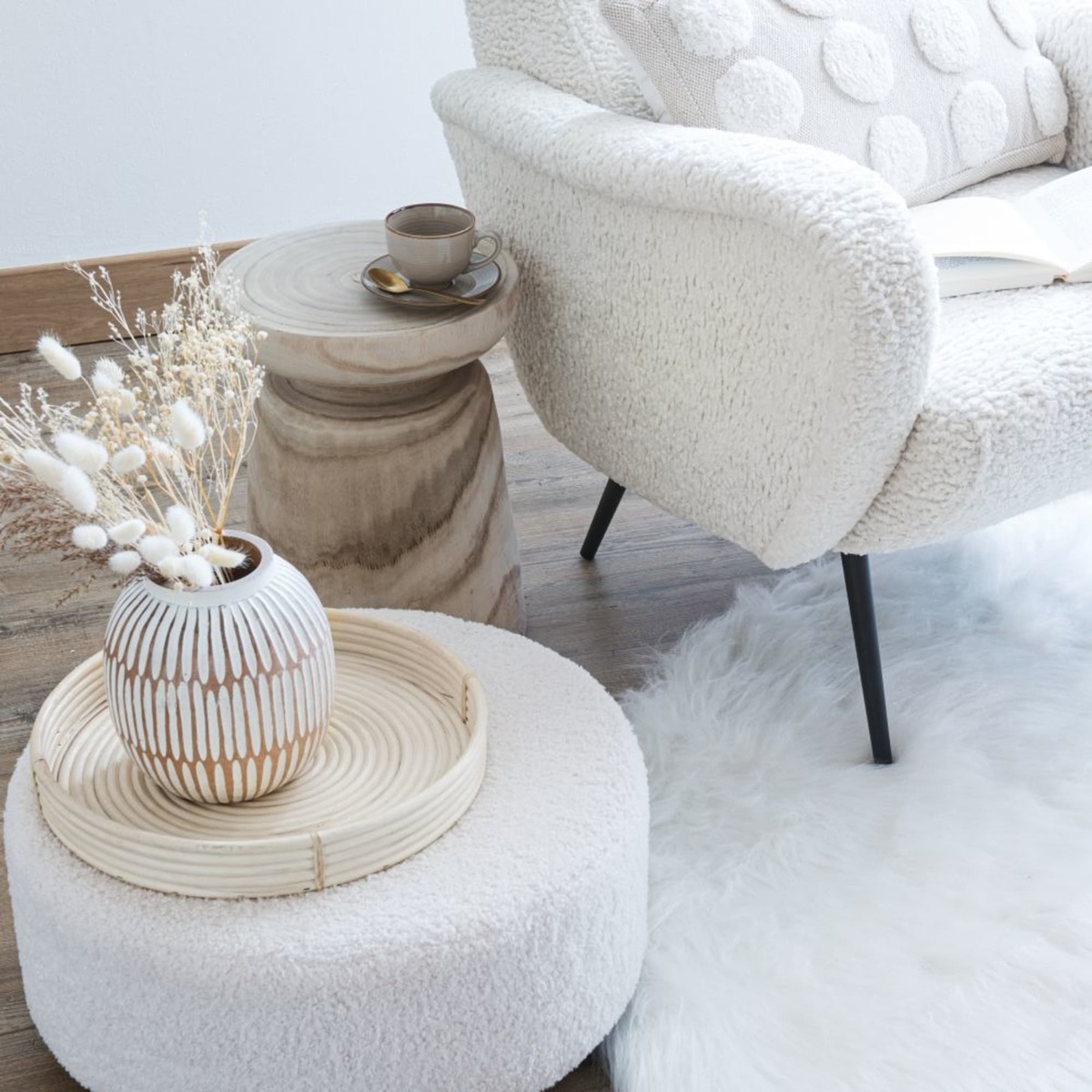 Paulownia Side Table – image 5