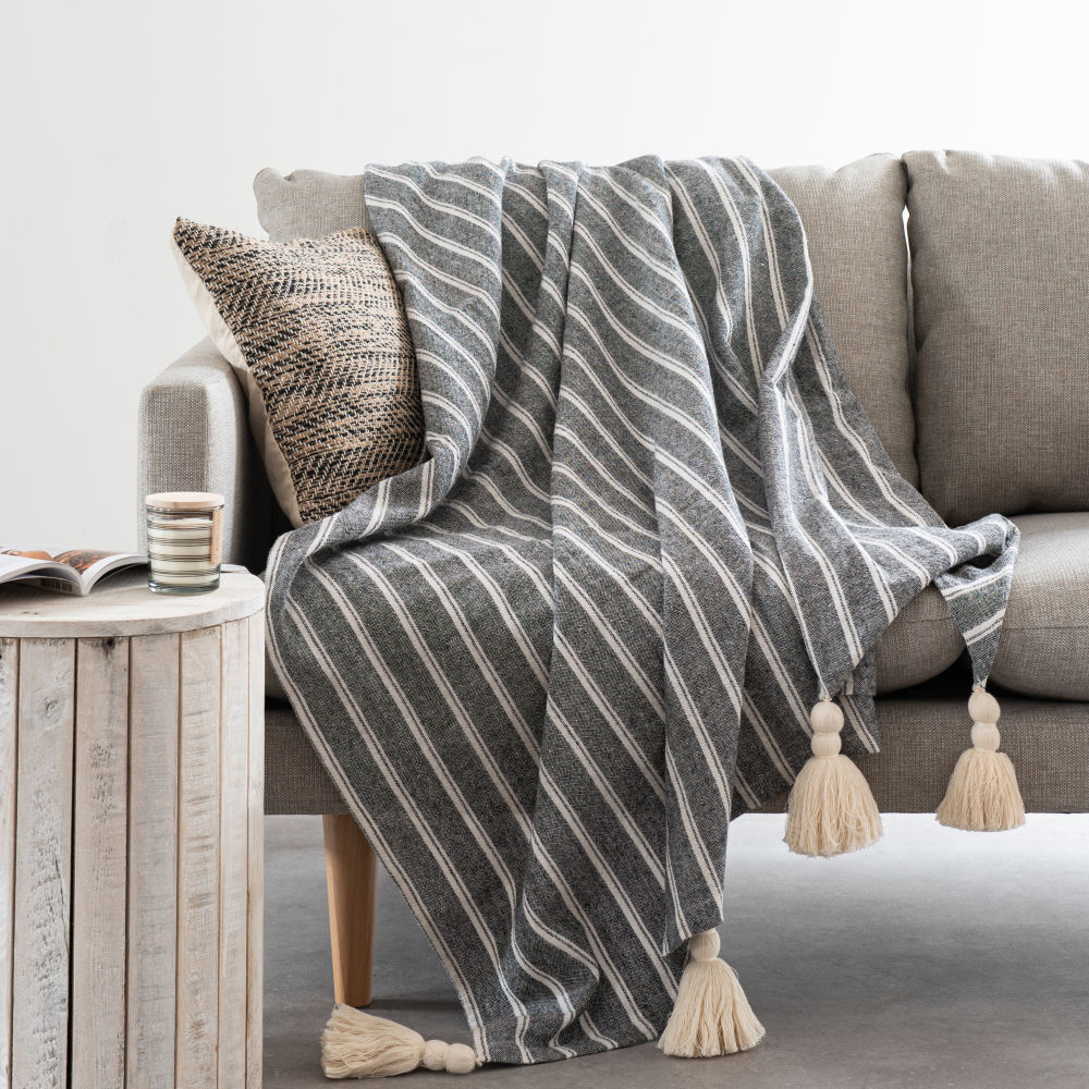 Brushed grey recycled pine slat side table – image 3