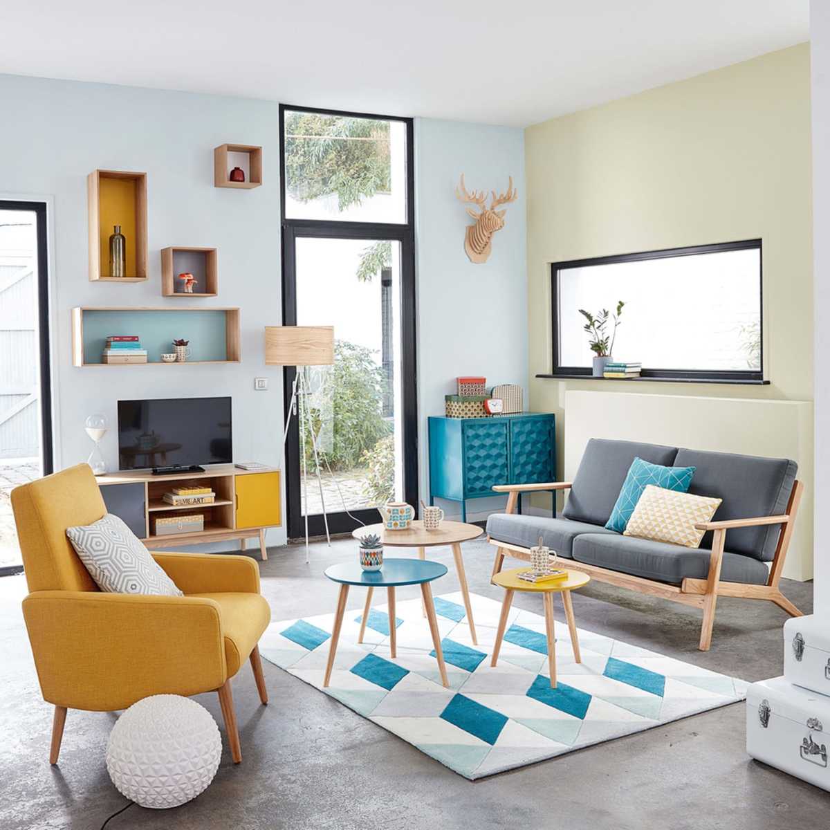 Tricoloured Vintage Nest of Tables Fjord – image 2