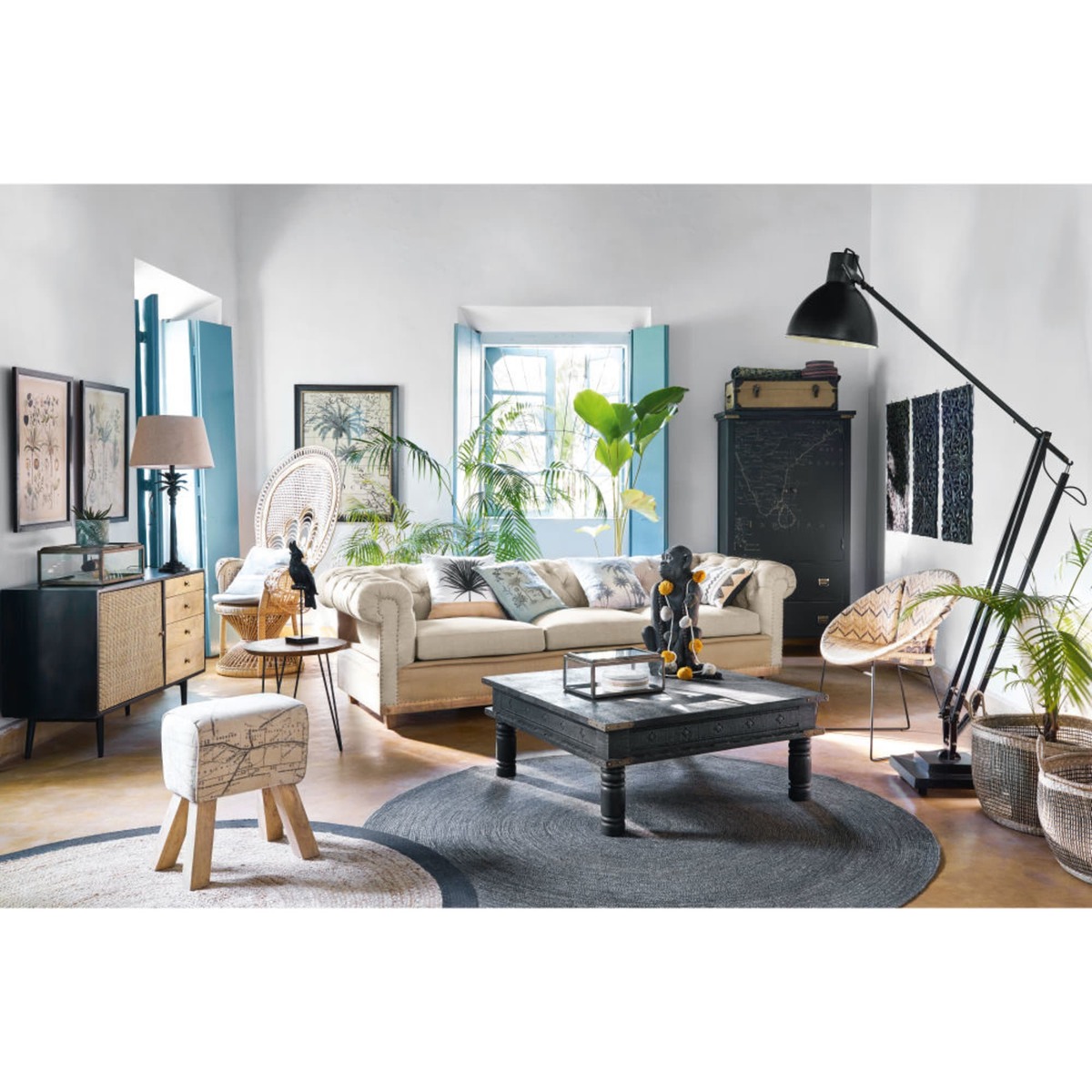 World Map Print End Table – image 5