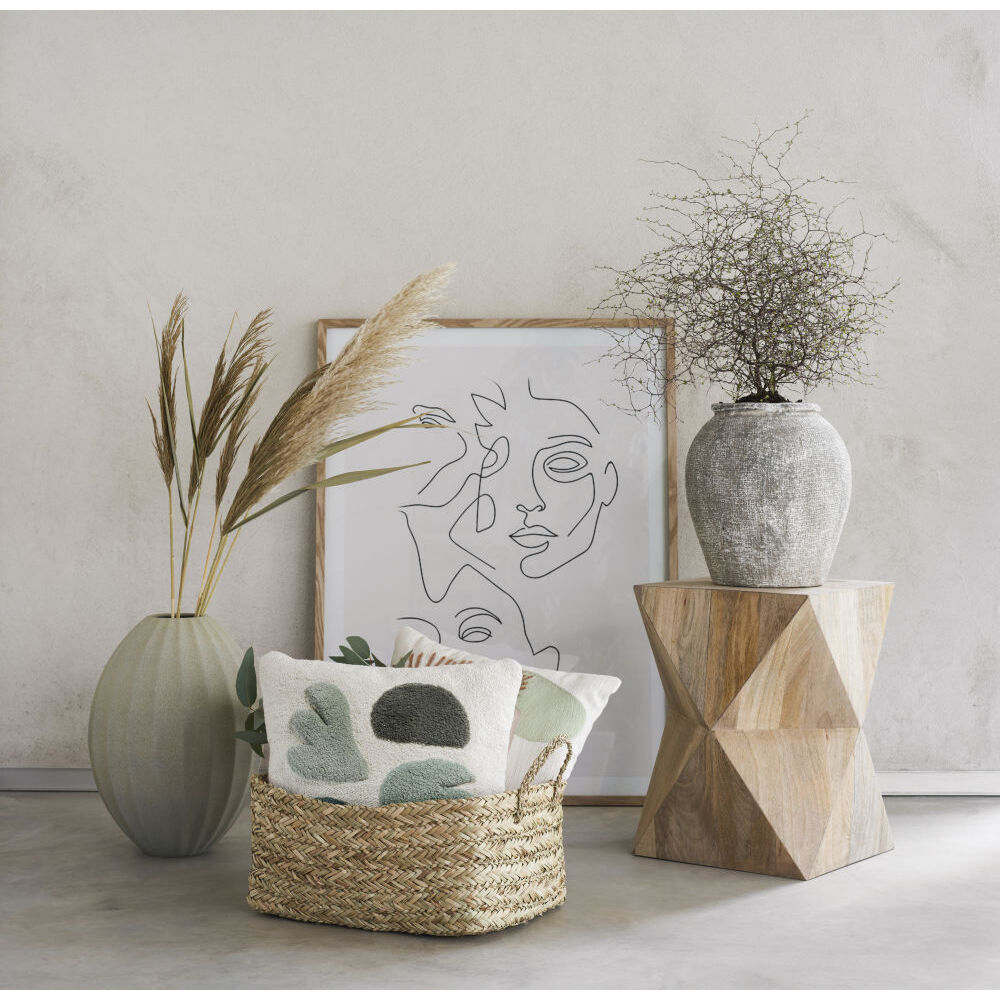 Prism side table in mango wood – image 3
