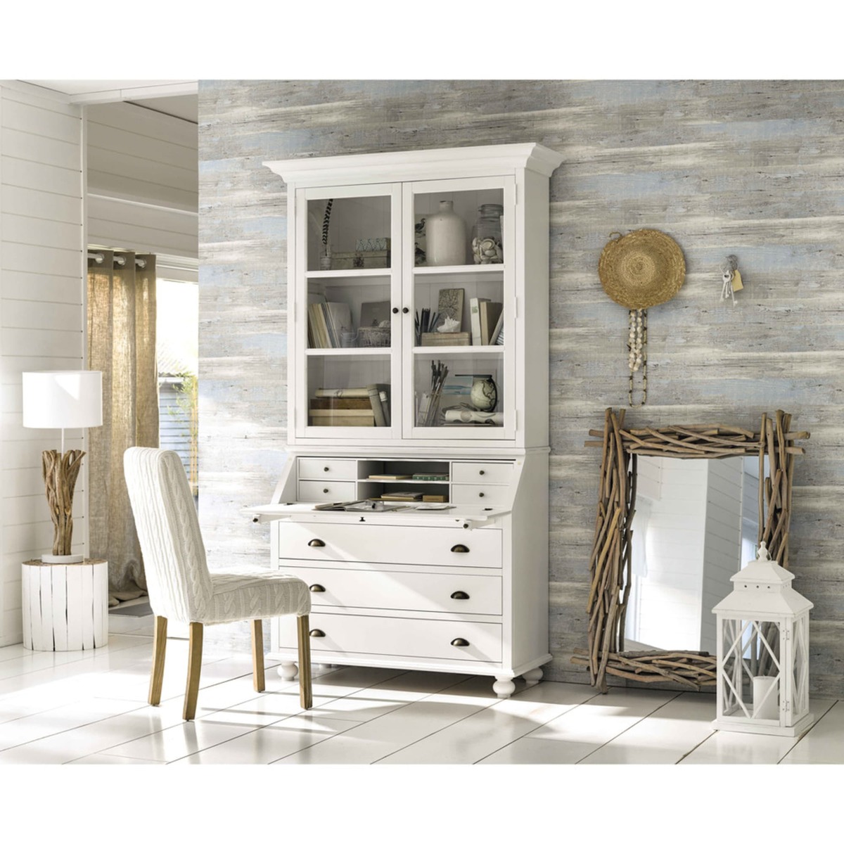 Eucalyptus Side Table in White – image 11
